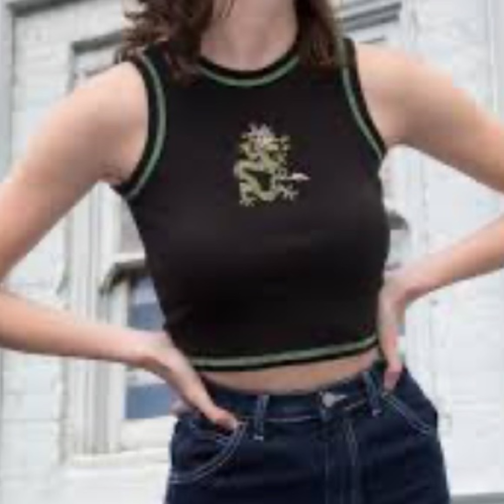 Brandy Melville Conner top